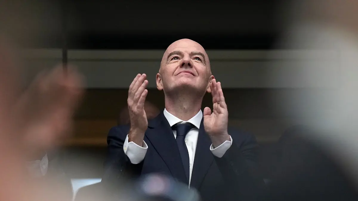 FIFA-Praesident-Gianni-Infantino-stand-im-Zentrum-der-Kritik