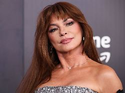„Die Wände bebten“: Shania Twain spricht über brutale Kindheit