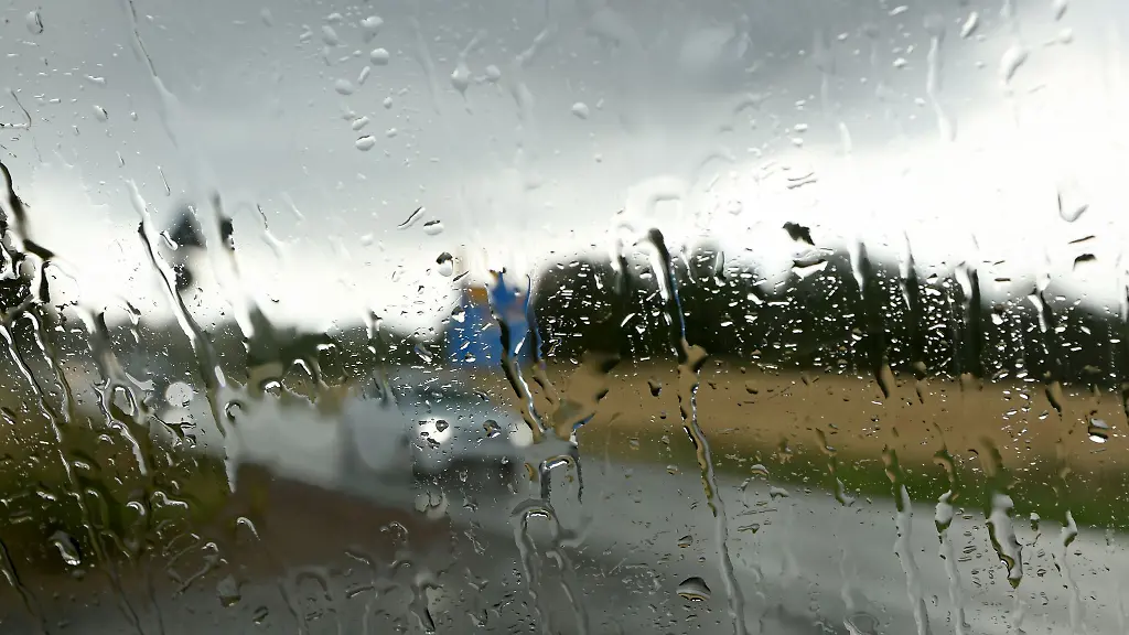 Das-Unwetter-hat-in-Sachsen-Anhalt-nur-wenige-Schaeden-hinterlassen