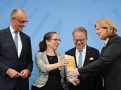 Rentenpaket wieder aufgeknüpft?: Jetzt zweifelt auch die SPD an der Abschaffung der "Rente mit 63"