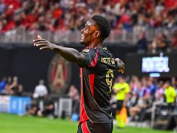 Transfer-Ticker: Leiht Union Berlin Latte Lath aus?