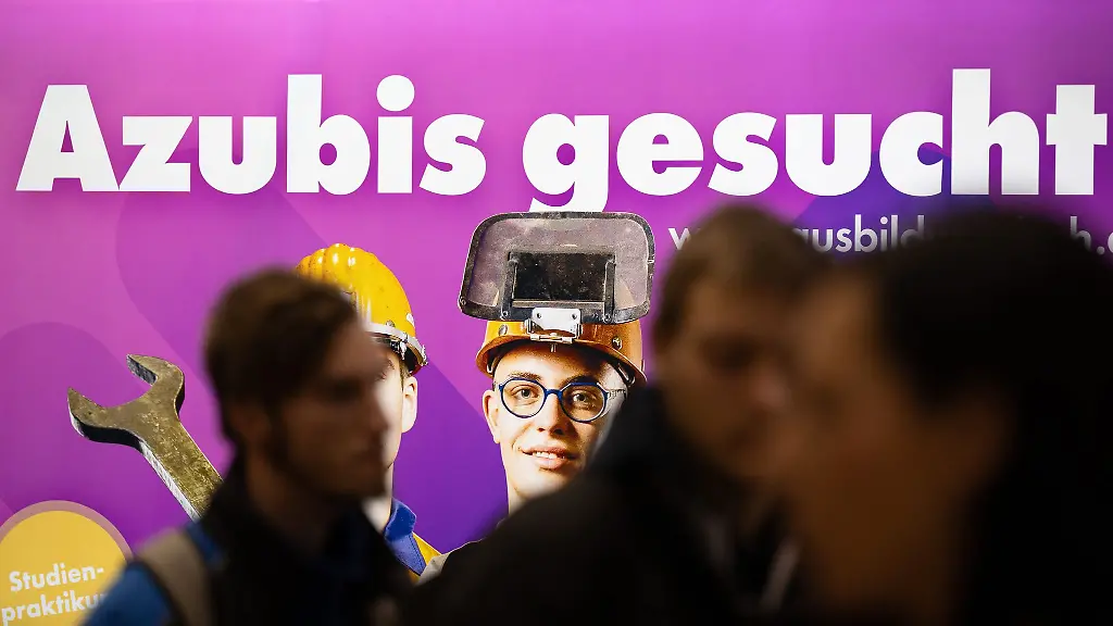 Insgesamt-bleibt-der-Ausbildungsmarkt-in-Sachsen-stabil