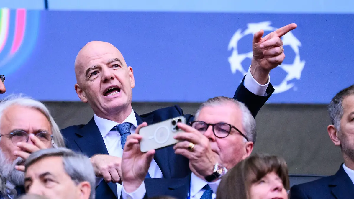Wie-geschwaecht-ist-FIFA-Boss-Gianni-Infantino-Archivbild