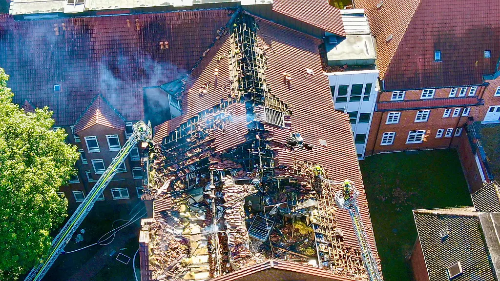 Einen-Monat-nach-dem-Brand-ist-eine-Station-noch-geschlossen