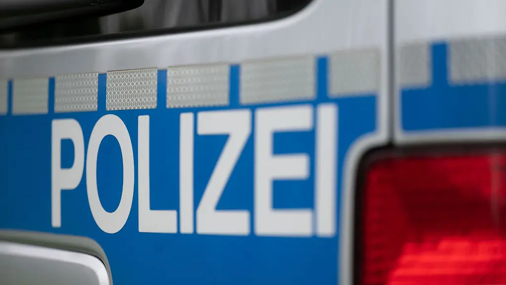 Das-Maedchen-wurde-an-Wange-und-Schulter-verletzt