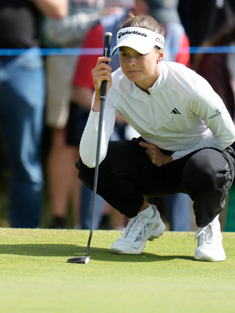 LYTHAM-ENGLAND-AUGUST-1-Esther-Henseleit-GER-lines-up-a-putt-on-the-fourteenth-green-during-Round-3-at-the-50th-AIG-Womens-Open-Championship-at-the-Royal-Lytham-and-St-Annes-Golf-Club-Lytham-on-August-1-2026-in-Lancashire-England-The-50th-AIG-Womens-Open-Championship