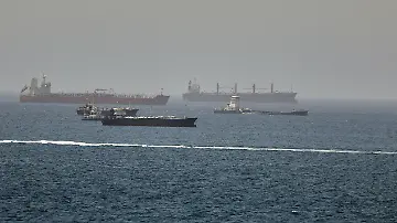 610845611