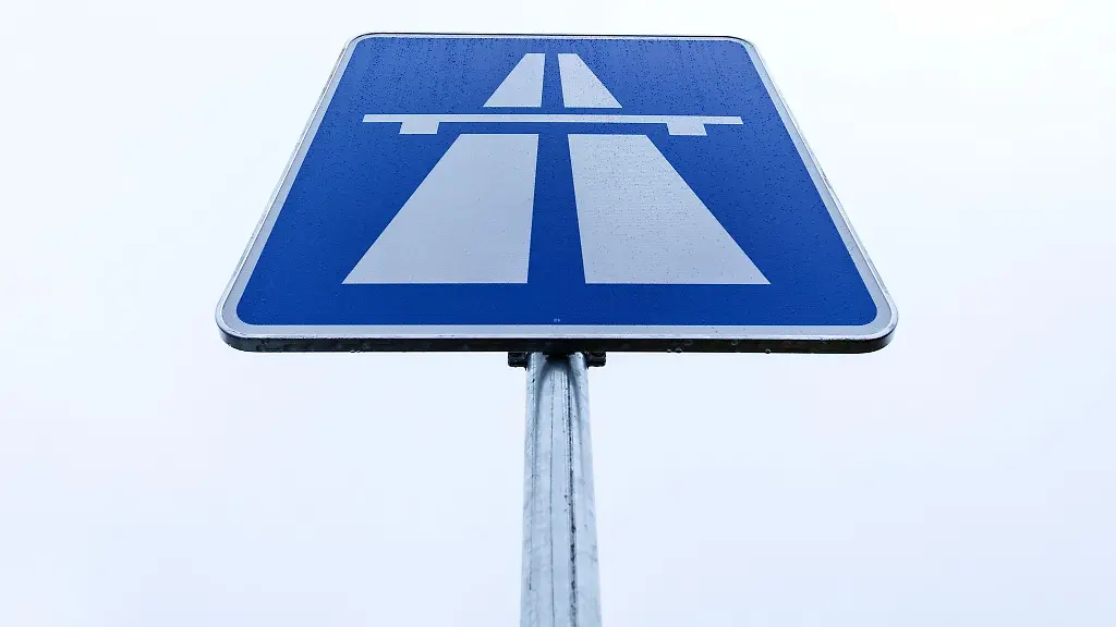 An-zwei-Wochenenden-wird-die-A2-bei-Hannover-in-Richtung-Berlin-fuer-Bauarbeiten-gesperrt-das-erste-ist-geschafft