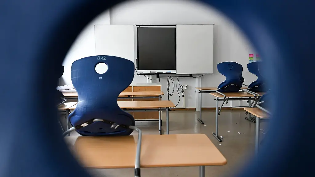 Gerade-sind-Ferien-Eine-neue-Statistik-zeigt-aber-dass-der-Anteil-von-Schuelern-auf-privaten-allgemeinbildenden-Schulen-zuletzt-weiter-gestiegen-ist