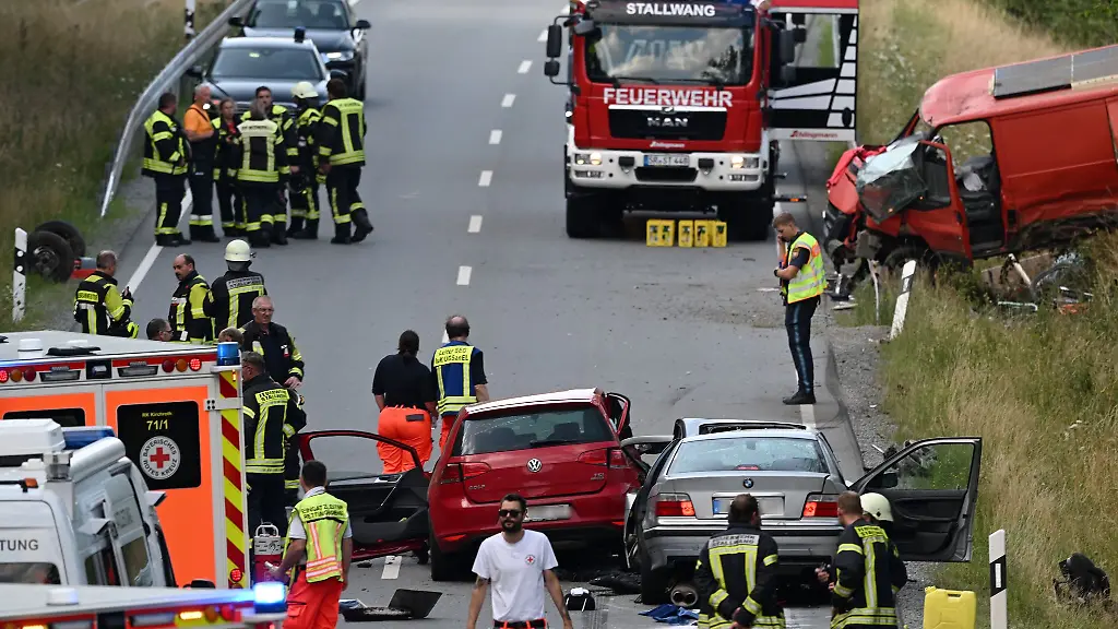 Die-B20-war-mehrere-Stunden-gesperrt