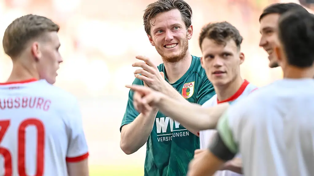 Michael-Gregoritsch-Mitte-fehlen-nur-noch-zwei-Treffer-zum-FCA-Rekord