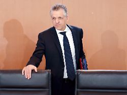 Kritik am Rentenpaket wächst: Frei sieht "wirklich keinen" Verhandlungsspielraum bei Rente mit 63