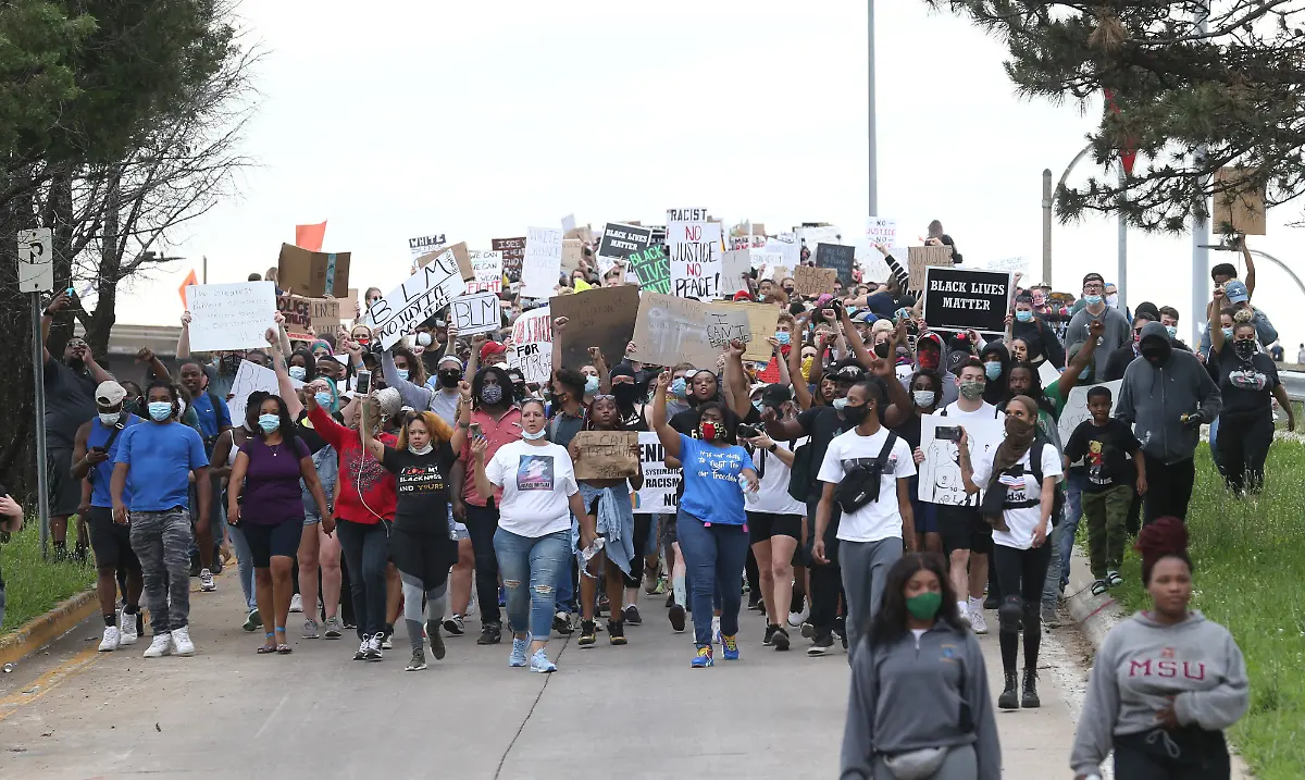 f581b9d7471568f124cbcb727d6010d1