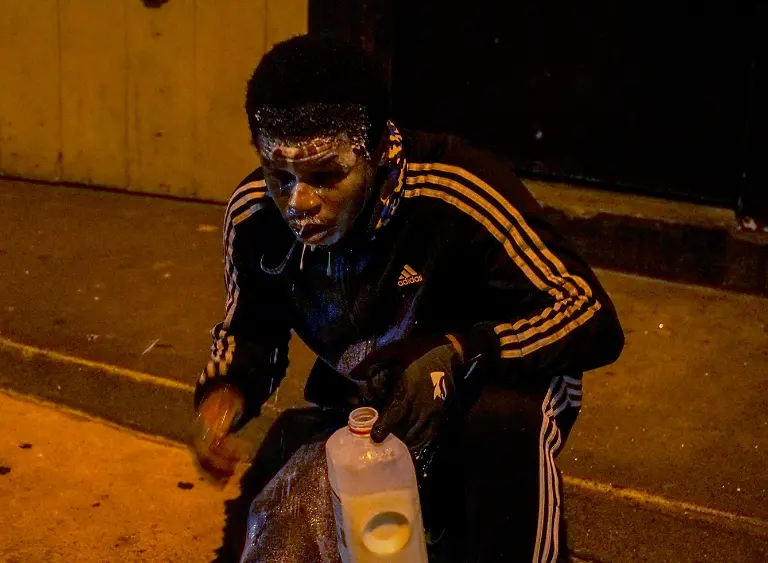 1b275854f39383c3d7ab60012dcbc759