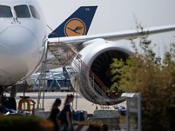 Streiks und Kerosinpreise: Lufthansa beklagt Gewinneinbruch