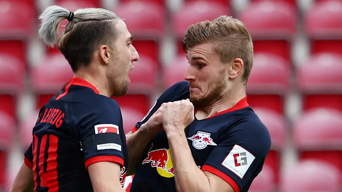 2020-05-24T000000Z-1868128934-RC23VG95MJSF-RTRMADP-3-SOCCER-GERMANY-MAI-RBL-REPORT