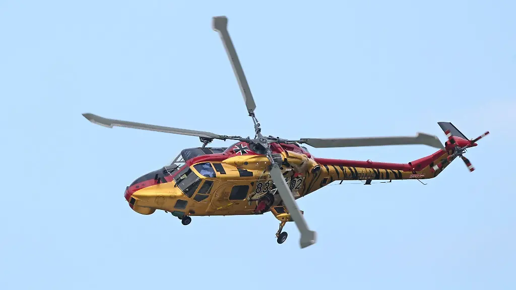 Nach-45-Jahren-verabschiedet-sich-die-Marine-vom-Bordhubschrauber-MK88A-Sea-Lynx