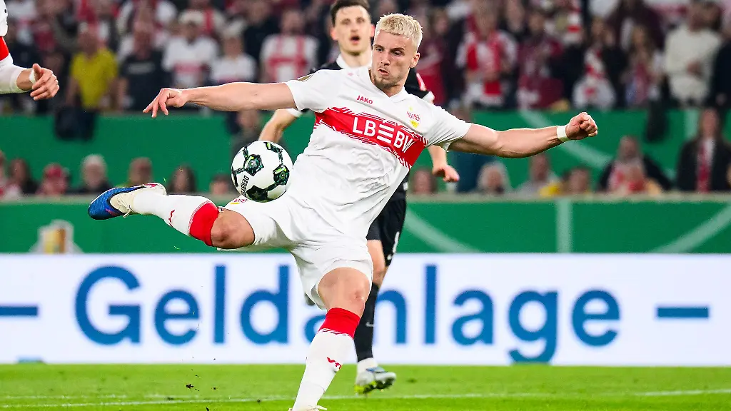 Ermedin-Demirovic-will-weiterhin-fuer-den-VfB-Stuttgart-Tore-erzielen