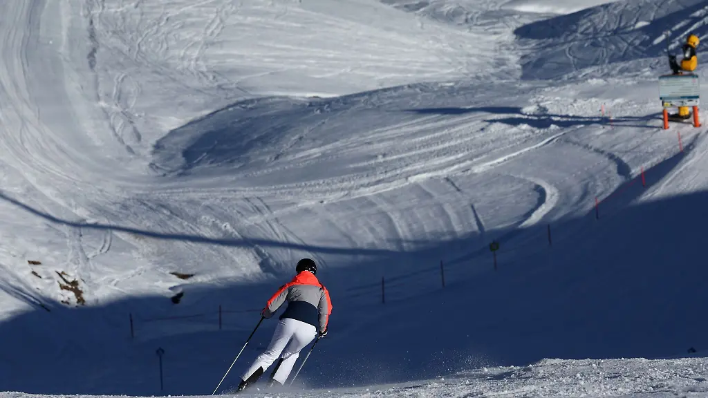 Der-Vergleich-sieht-unter-anderem-die-Sperrung-eines-Areals-fuer-Wintersportler-vor-zum-Schutz-von-Birkhuehnern