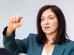 "Mein Ziel ist mehr Markt": Ministerin Reiche erwartet geringere Strompreise erst in 2030ern