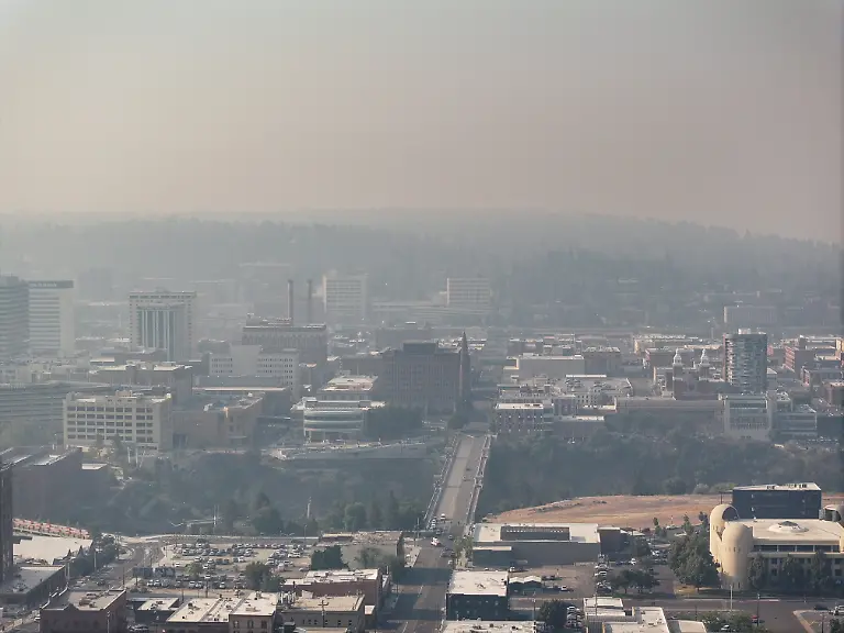A-drone-view-shows-smoke-enveloping-the-sky-over-Spokane-as-wildfire-burns-in-Washington-U-S-August-3-2026