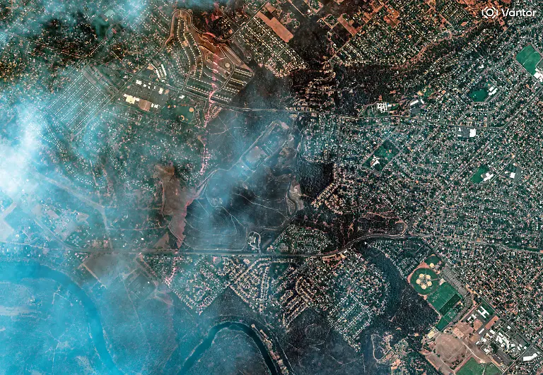 A-satellite-image-shows-wildfire-damage-to-the-Balboa-neighborhood-by-the-Old-Trails-Fire-in-Spokane-Washington-U-S-August-3-2026-Vantor-Handout-via-REUTERS-THIS-IMAGE-HAS-BEEN-SUPPLIED-BY-A-THIRD-PARTY-NO-RESALES-NO-ARCHIVES-MANDATORY-CREDIT-DO-NOT-OBSCURE-LOGO