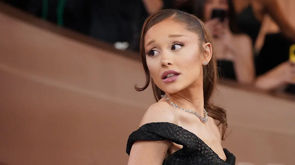 An-der-Diskussion-um-Ariana-zeigt-sich-eine-gesellschaftliche-Debatte-ueber-Schoenheitsideale-und-ihre-Folgen