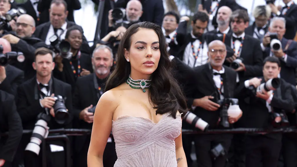 Foto-IPP-Daniele-Cifala-Cannes-18-05-2026-Fjord-Screening-The-79th-Annual-Cannes-Film-Festival-Nella-foto-Georgina-Rodriguez-attends-the-Fjord-screening-during-the-79th-annual-Cannes-Film-Festival-at-Palais-des-Festivals-on-May-18-2026-in-Cannes-France