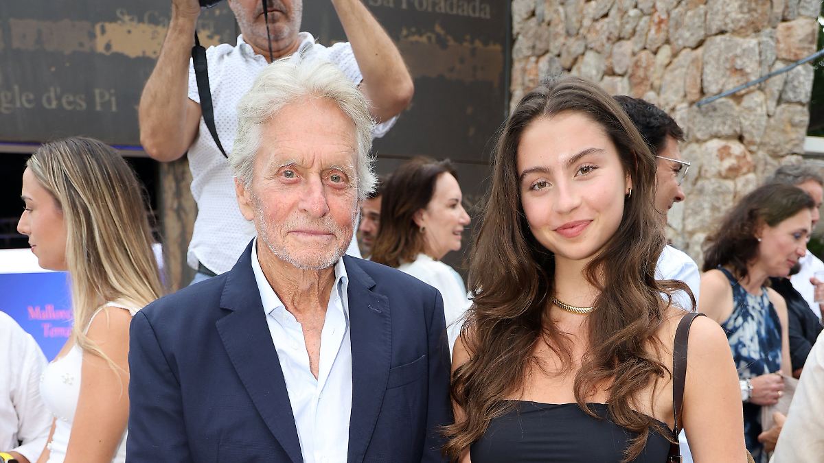 Photo: n-tv.de Michael Douglas Named Honorary Ambassador of Mallorca for Cultural Support