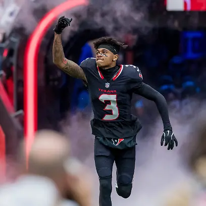 December-15-2024-Houston-Texans-wide-receiver-Tank-Dell-3-enters-the-field-prior-to-a-game-between-the-Miami-Dolphins-and-the-Houston-Texans-in-Houston-TX