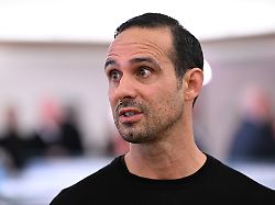 Ex Werder Trainer Alexander Nouri Vor Der Trauerfeier Fuer Ex Nationalspieler Und Werder Torwart Dieter Burdenski Die Trauerfeier Fand Im Konzerthaus Die Glocke Statt