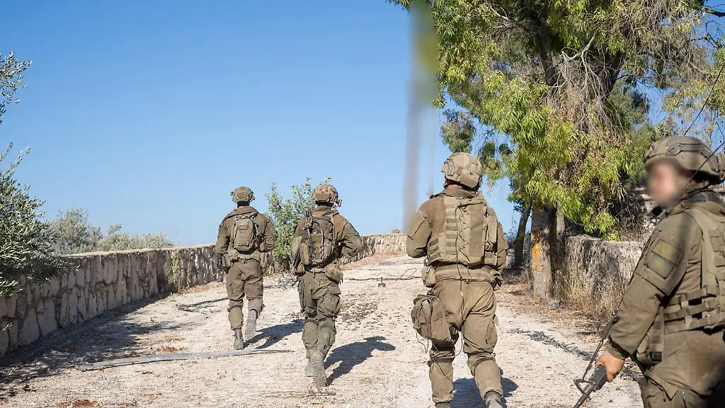 SOUTHERN-LEBANON-AUGUST-5-2026-The-Israel-Defense-Forces-IDF-announced-that-troops-from-the-401st-Brigade-operating-under-the-91st-Division-have-completed-an-eight-month-mission-in-southern-Lebanon-According-to-the-IDF-the-brigade-conducted-defensive-operations-along-the-Israel-Lebanon-border-and-in-the-security-zone-dismantling-more-than-1-200-Hezbollah-infrastructure-sites-including-underground-tunnels-extending-hundreds-of-meters-in-total-with-the-support-of-Yahalom-combat-engineering-troops-The-IDF-said-forces-also-located-more-than-600-weapons-and-killed-more-than-60-Hezbollah-fighters-during-the-deployment-Brigade-Commander-Col-Yoav-Schneider-said-the-mission-was-aimed-at-preventing-threats-to-Israeli-civilians-and-paid-tribute-to-soldiers-killed-during-the-operation-saying-the-brigade-remained-committed-to-completing-its-objectives-despite-the-losses-SIPA-sipa
