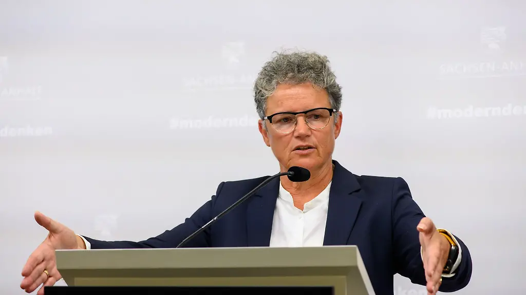 Wer-einen-der-wichtigsten-Frachtflughaefen-Europas-lahmlegt-trifft-die-Sicherheit-aller-sagt-Hueskens