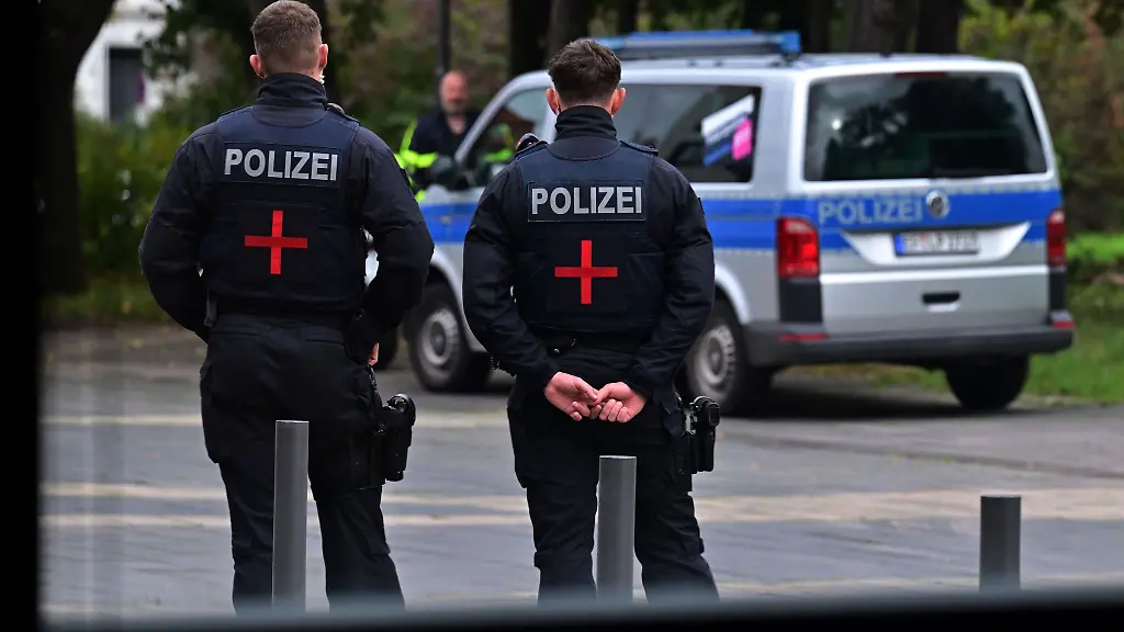 In-Thueringen-wurden-im-vergangenen-Jahr-172-Polizeibeamte-im-Einsatz-verletzt-davon-wurden-128-als-Dienstunfaelle-anerkannt