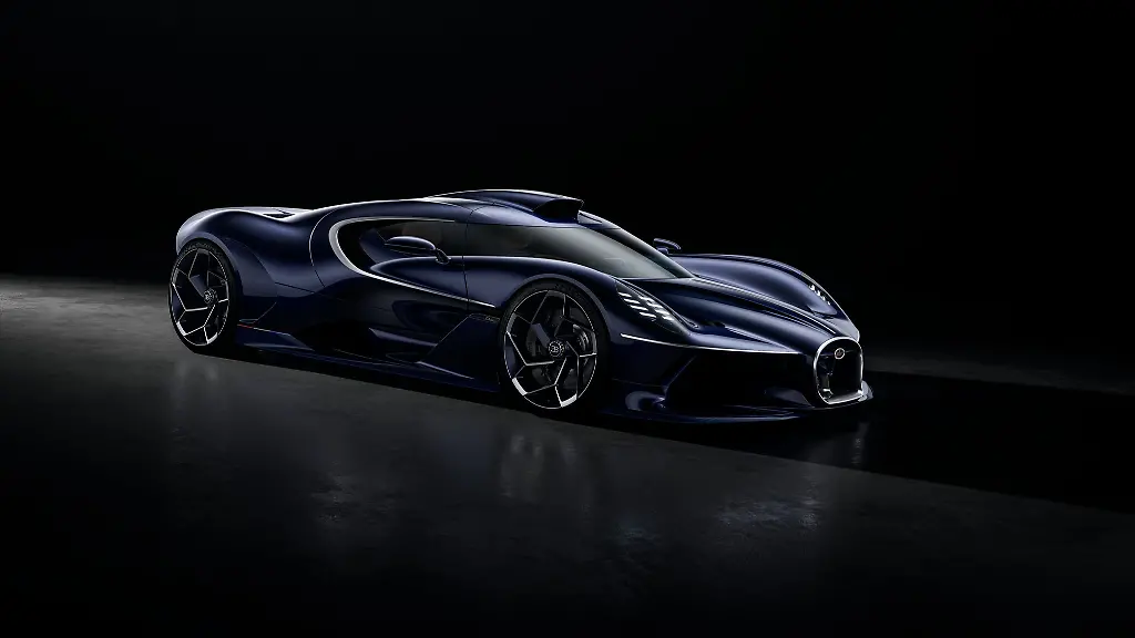 Solitaire-heisst-kein-zweites-Exemplar-Bugatti-baut-fuer-einen-Kunden-den-Destrier-ein-Einzelstueck-auf-Basis-des-Bolide