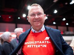 Werneke: "Halte nichts davon": Verdi-Chef lehnt SPD-Vorstoß zu Schwerarbeitsrente ab