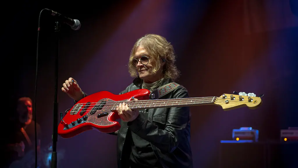 Glenn-Hughes-ex-Deep-Purple-performs-at-O2-Shepherds-Bush-Empire-in-London-on-18th-October-2025-Glenn-Hughes-bass-vocals-SA-ren-Andersen-guitar-Ash-Sheehan-drums-Bob-Fridzema-keyboards
