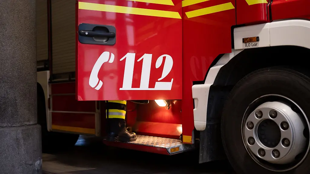 Die-Feuerwehr-ist-aktuell-im-Einsatz-Symbolbild