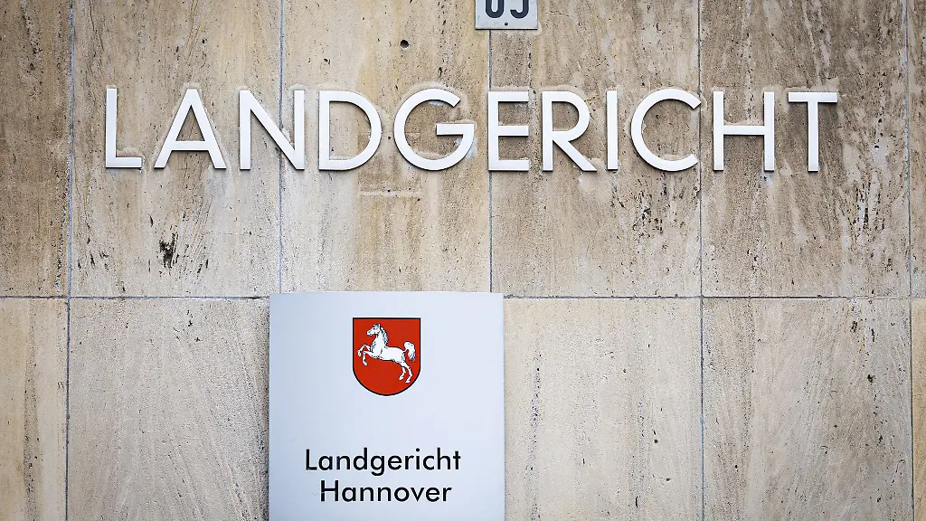 Ein-40-Jahre-alter-Berufssoldat-muss-wegen-Vergewaltigung-einer-Kameradin-vor-Gericht