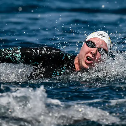 Isabel-Gose-of-Germany-competes-in-the-Women-s-10-km-during-the-World-Aquatics-Open-Water-Swimming-World-Cup-2026-Stop-3-at-the-Golfo-Aranci-in-Sardinia-Italy-May-1-2026
