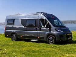 Bei Der Eine Stufe Niedriger Positionierten Schwestermarke Malibu Ergaenzt Der Camper Van 640 LE XR Die Im Vorjahr Eingefuehrte Einsteiger Baureihe Relax Als Zweiten Grundriss