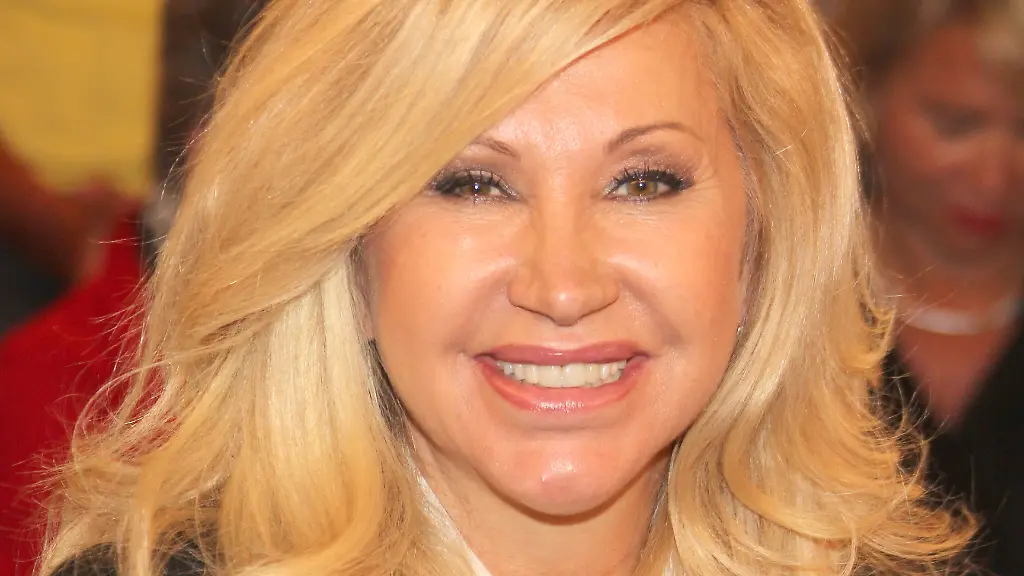 Carmen-Geiss-Reality-Doku-Stars-Entrepreneur-Lanz-recording-from-08-05-2013-Copyright-xPBecherx-Panthermedia73485132