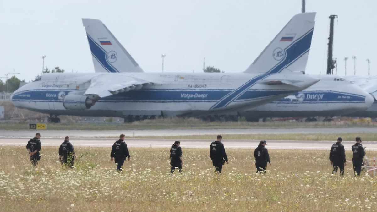 Explosive device at Leipzig Airport: Russia denies responsibility for ...