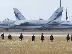 Vorfall nahe Flieger aus Ukraine: US-Berichte: Sprengstoff-Drohne in Leipzig kam wohl aus Russland