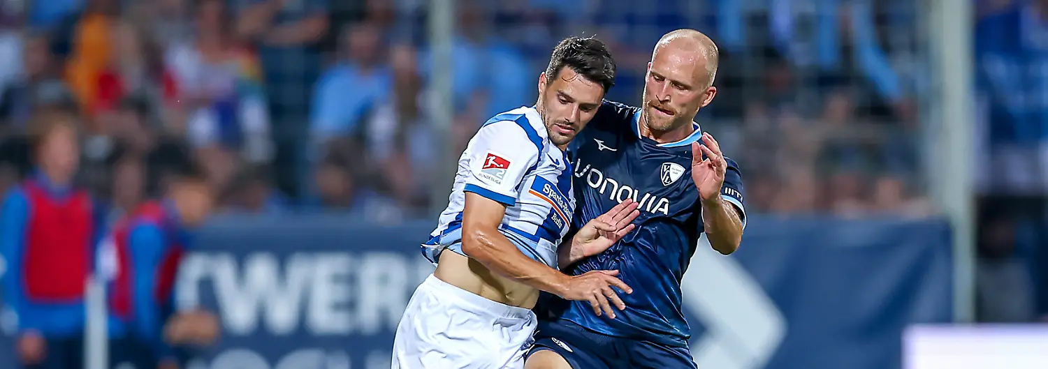 08-07-2026-Fussball-VfL-Bochum-Hertha-BSC-2-Fussball-Bundesliga-1-Spieltag-Vonovia-Ruhrstadion-Saison-2026-2027-Josip-Brekalo-Hertha-BSC-07-im-Zweikampf-gegen-Philipp-Hofmann-VfL-Bochum-33-DFB-regulations-prohibit-any-use-of-photographs-as-image-sequences-and-or-quasi-video