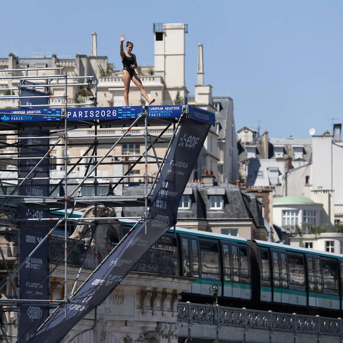 First-day-of-Women-20m-high-diving-final-European-Aquatics-Championships-Paris-Germany-s-diver-Maike-Elena-Halbisch-dive-during-the-first-day-of-Womens-20m-high-diving-final-event-during-the-LEN-European-Aquatics-Championships-in-the-Seine-river-in-Paris-on-August-7-2026-Photo-by-Raphael-Lafargue-ABACAPRESS