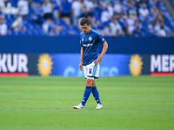 Bundesliga-Comeback naht: Schalke wird von 100.000 Fans gefeiert - und patzt gewaltig