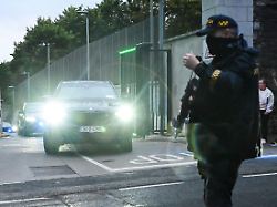 Bild: 49-Jähriger in Haft: Emirate liefern mutmaßlichen Gangsterboss nach Irland aus