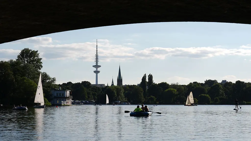 Nach-einem-etwas-trueben-Wochenstart-wird-das-Wetter-zur-Wochenmitte-freundlicher