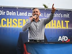 Wird das BSW zum Königsmacher?: Umfrage sieht AfD in Sachsen-Anhalt bei 42 Prozent